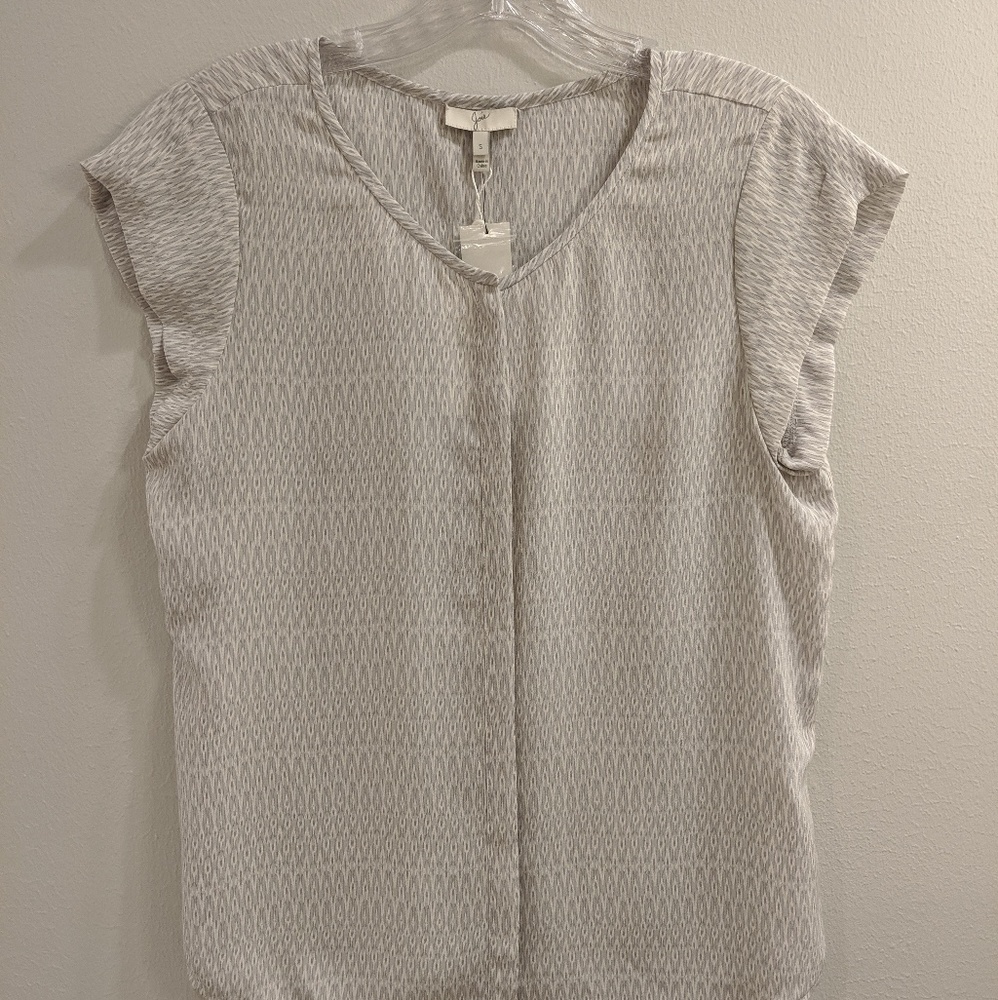 Joie 100% silk NWT blouse